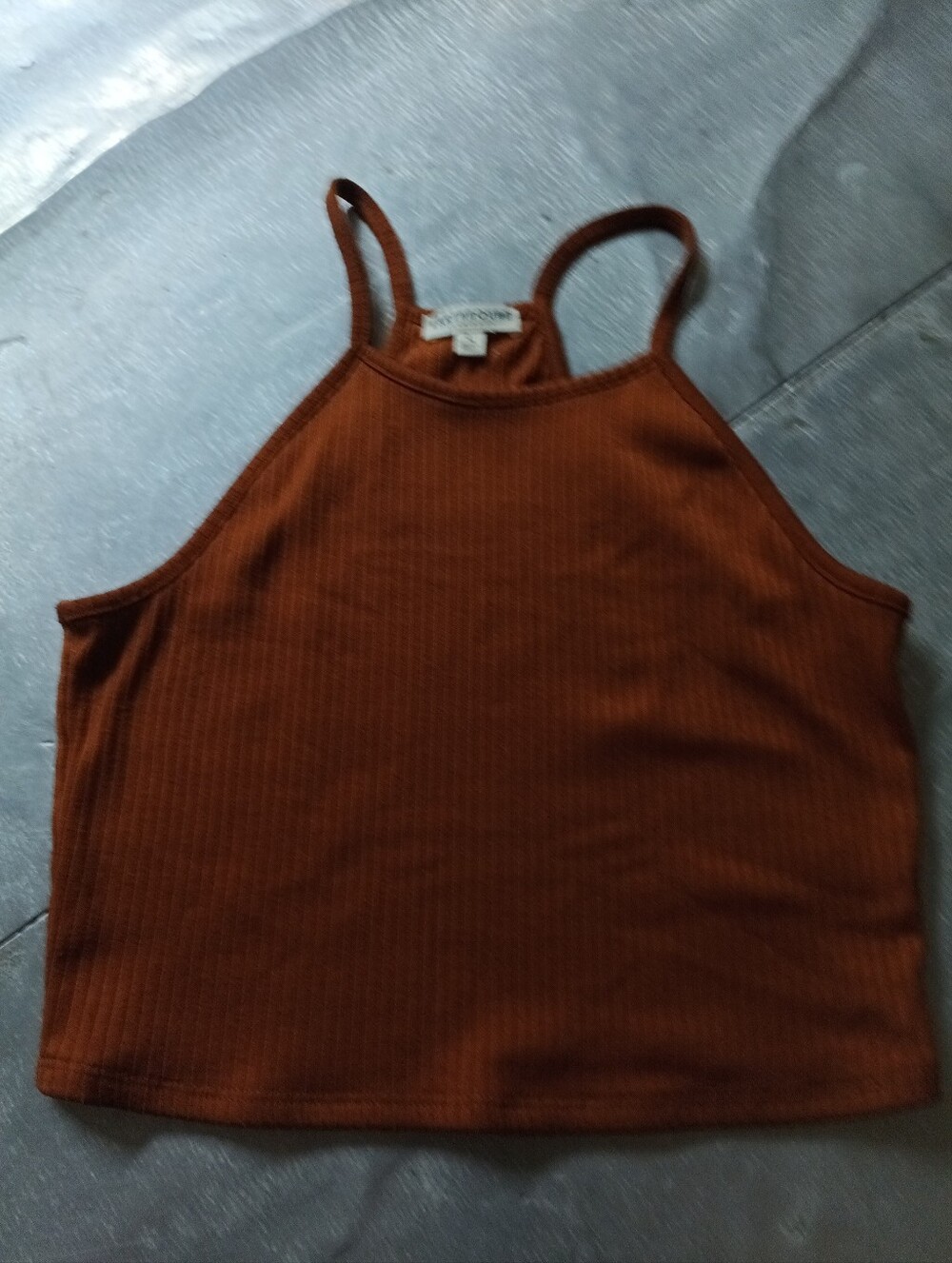 Earthbound Trading Co Woman's High Neck Razor Back Cropped Top Size Large Y2K